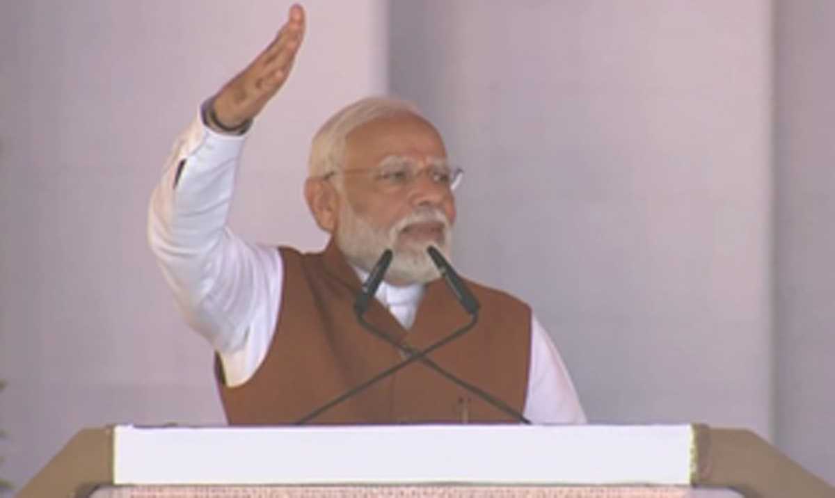 राहुल-अखिलेश की जोड़ी पर पीएम मोदी ने साधा निशाना